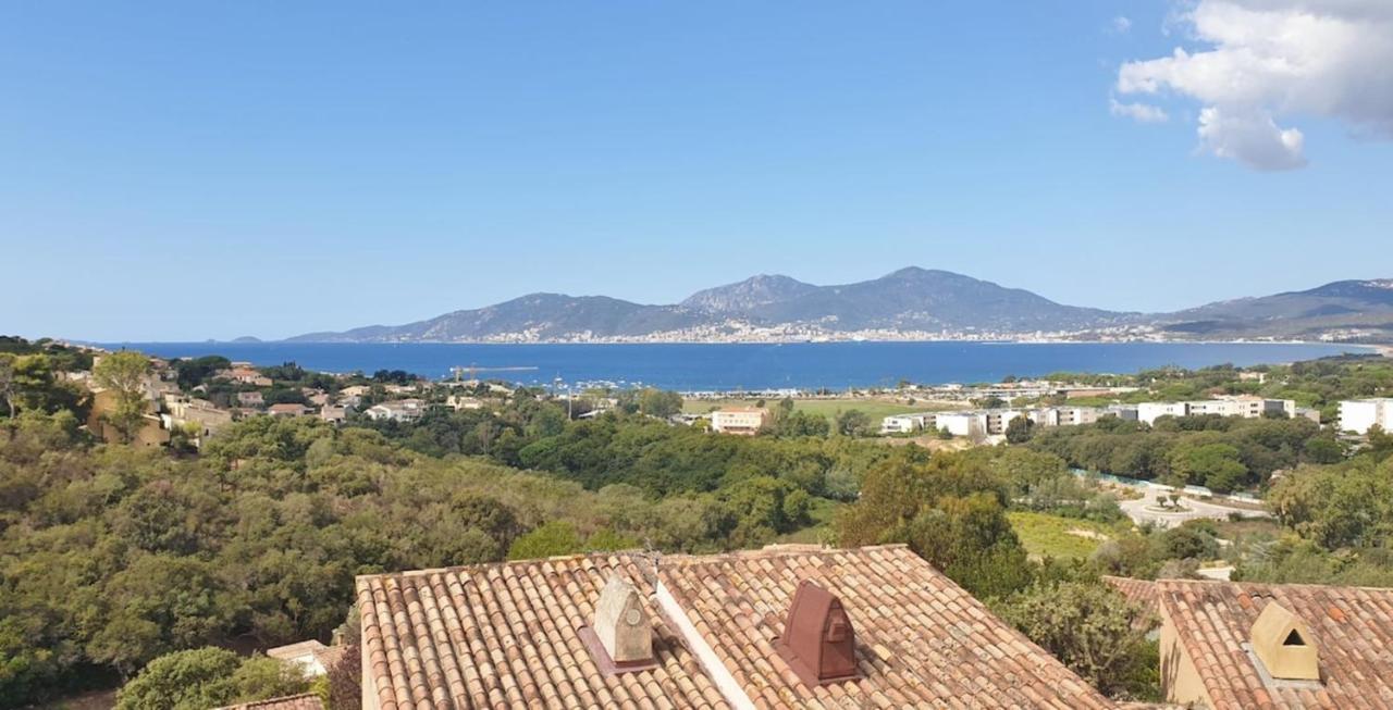 Studio Vue Mer A Porticcio Piscine Et Parking Kültér fotó